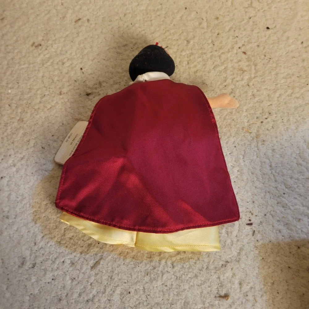 The Disney Store Princess Snow White 10